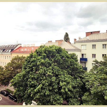 Top Sky Vienna Exterior photo